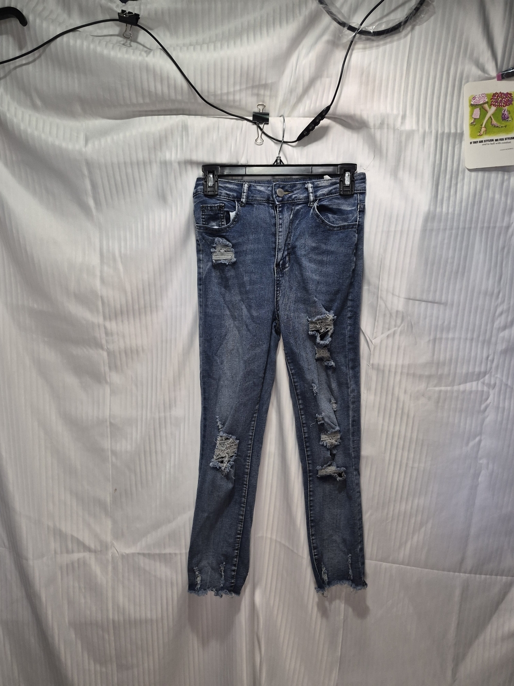 Women’s Small Distressed Blue Skinny Jeans